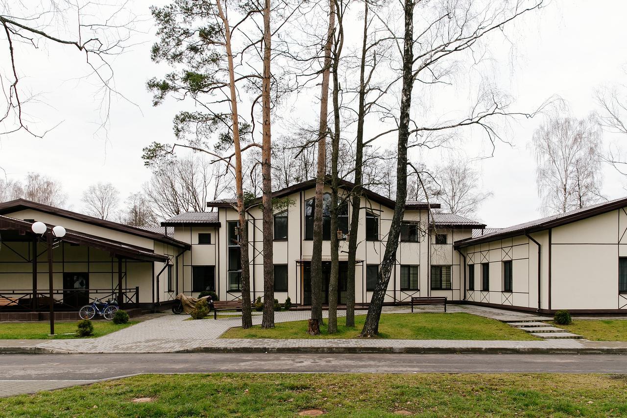 Hotel Baza otdykha Chaika Zhodzina Zewnętrze zdjęcie