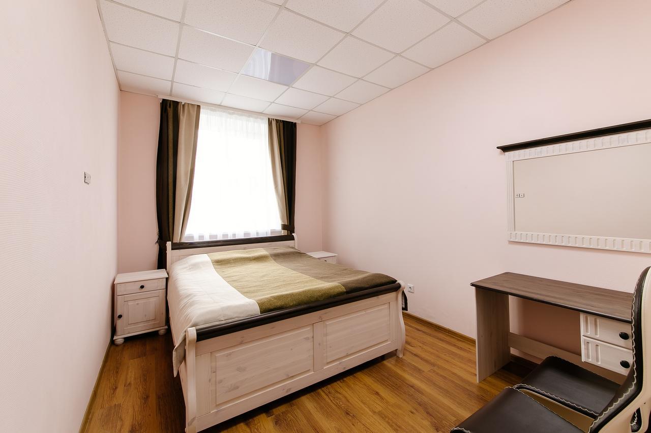 Hotel Baza otdykha Chaika Zhodzina Zewnętrze zdjęcie
